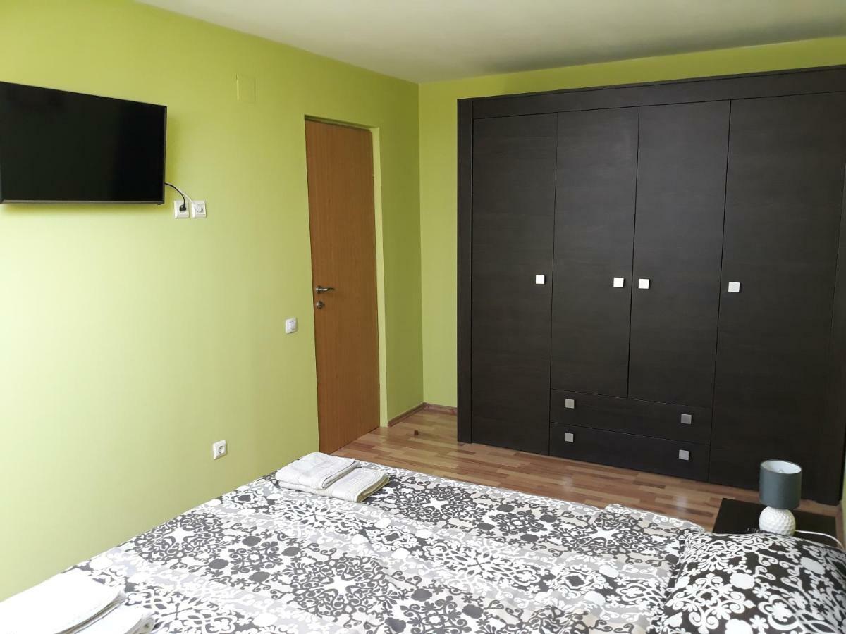 Penthouse Apartament Nufarul オラデア エクステリア 写真